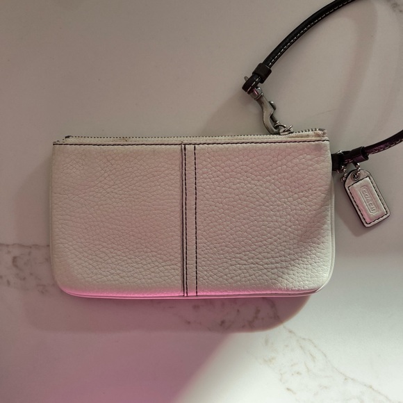 Coach Wristlet - Picture 5 of 7